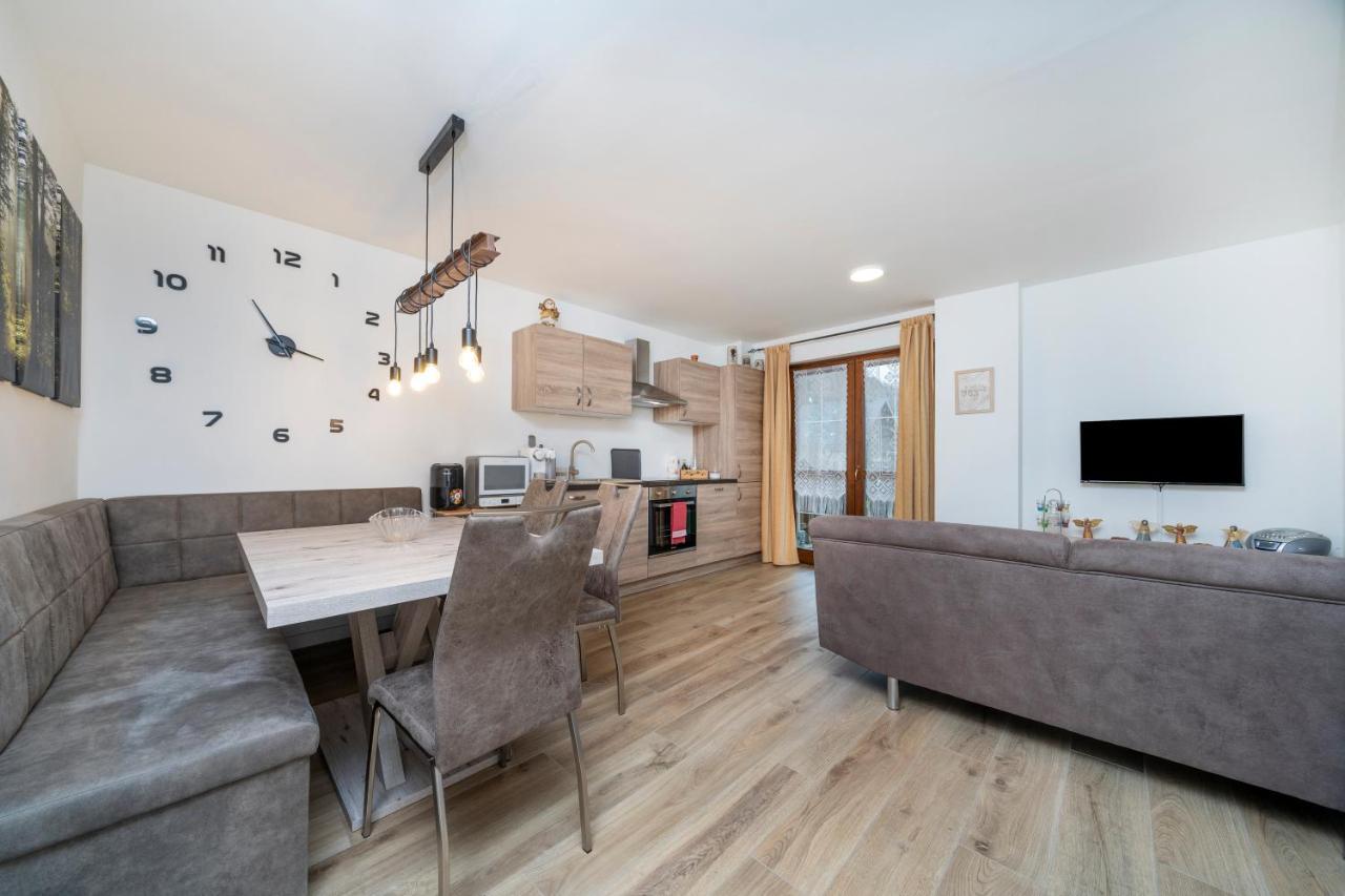 Alpi Giulie Chey Apartment Camporosso  Bagian luar foto